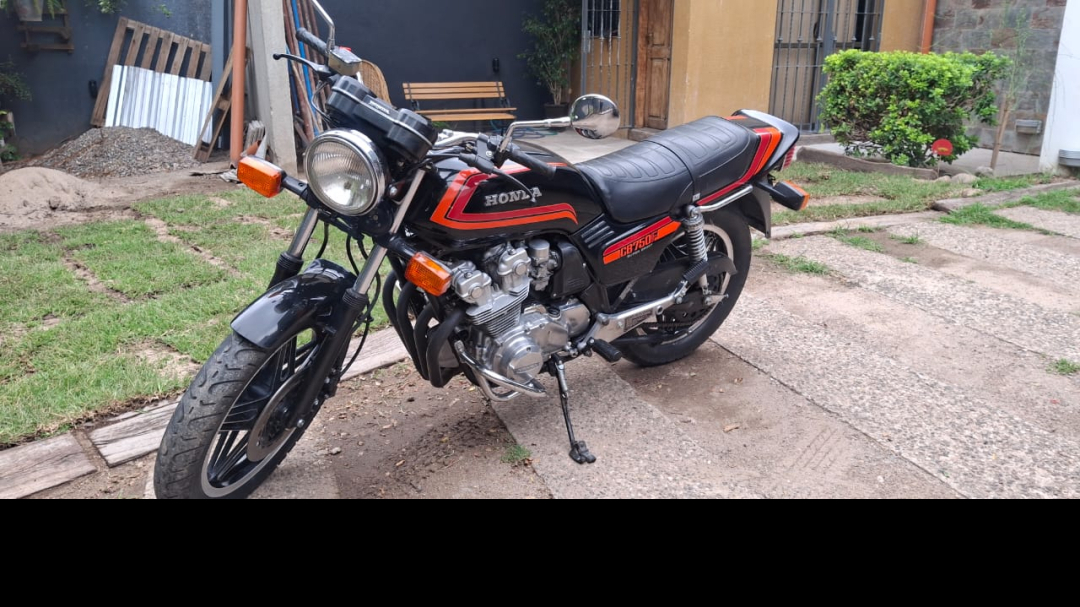 Honda Cb 750 F
